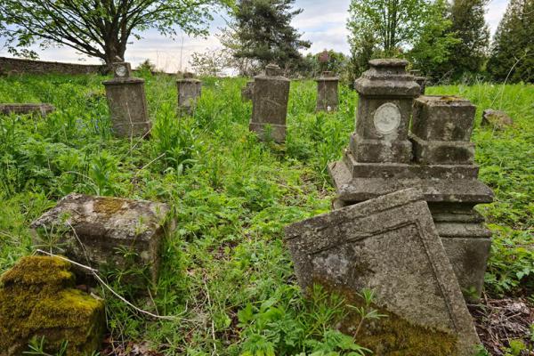 Noc kostelů 2021 - Krašov • Kostel sv. Ondřeje (Krašov, Bezvěrov) - hřbitov