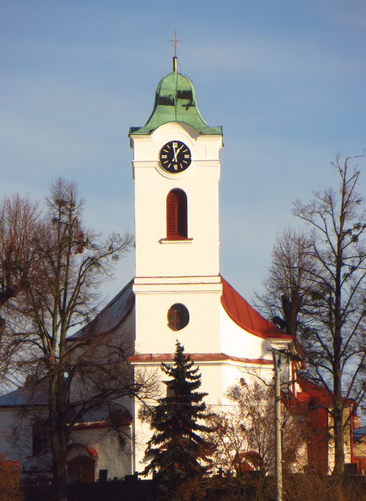 Noc Kostel Slatina U B lovce Kostel Nanebevzet Panny Marie Noc Kostel Slatina U B lovce Kostel Nanebevzet Panny Marie