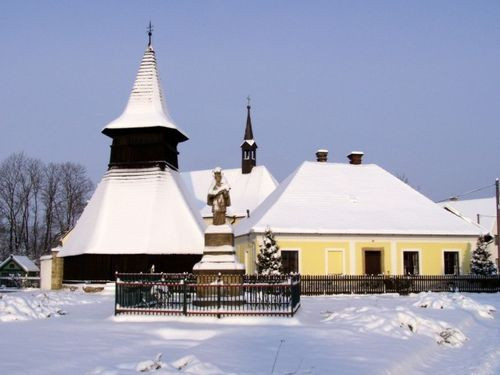 Třebosice, kostel Povýšení Sv. Kříže