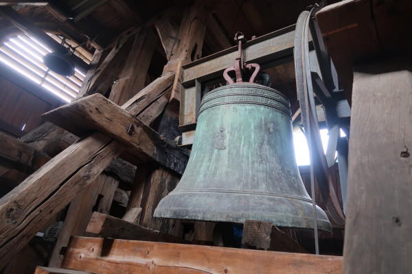 zvon z roku 1520 / jeho jméno není známo