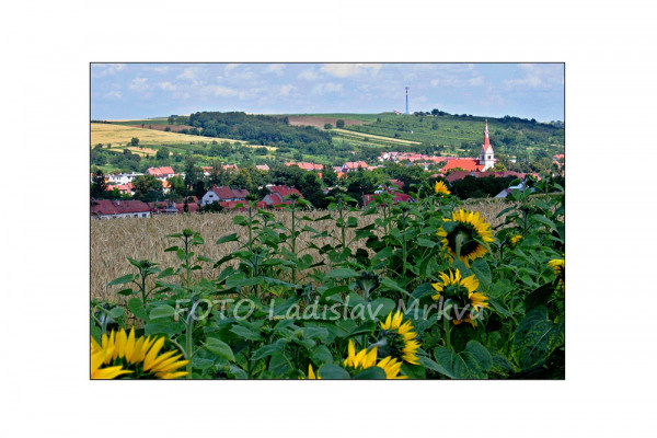 Lipov, kostel Všech svatých / Autor fotografie: Ladislav Mrkva