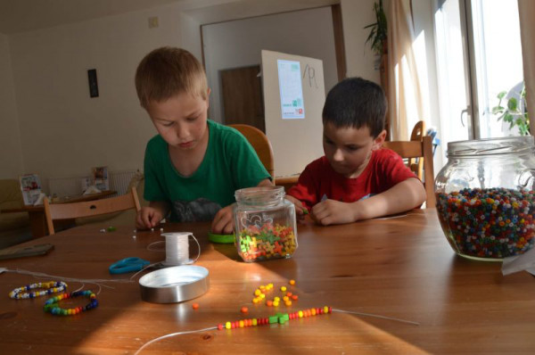 Tvoření pro děti z korálků