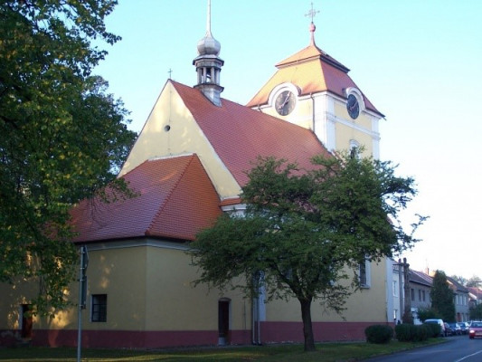 Mostkovice, kostel Nanebevzetí Panny Marie / Mostkovice, kostel Nanebevzetí Panny Marie