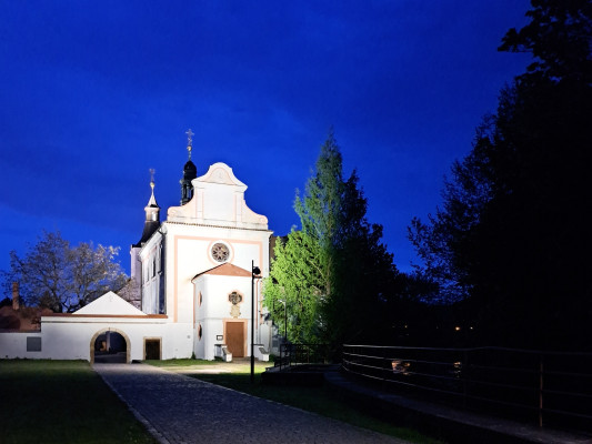 Dobřichovice, zámek, kaple sv. Judy Tadeáše.jpeg