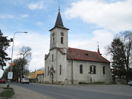 Přerov nad Labem.jpg