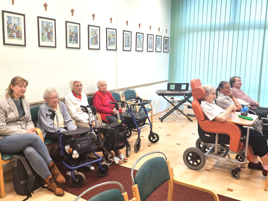 Předčítání z Bible - kaple Božího milosrdenství