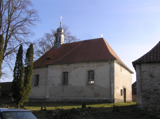 Kostel sv. Jana Křtitele v Krsovicích / Pohled od severozápadu