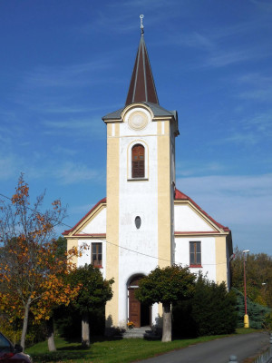 Evangelický kostel v Lozicích / Autor fotografie: Miroslav Kůs
