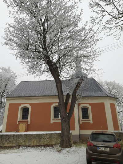 Pšov-Chlum, kostel sv. Jiljí