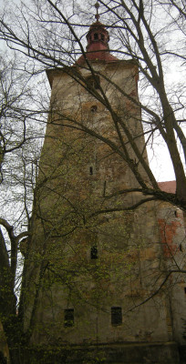 Věž kostela Jezná