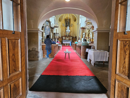 Dolní Kalná, kostel Navštívení Panny Marie a sv. Václava