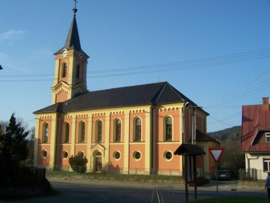Huslenky, evangelický kostel / Huslenky, evangelický kostel