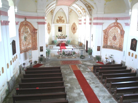 Kostel Panny Marie Sněžné / Vnitřek