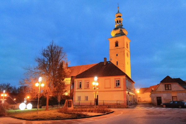 Kostel sv. Petra a Pavla / Autor fotografie: Pavel Ptáček