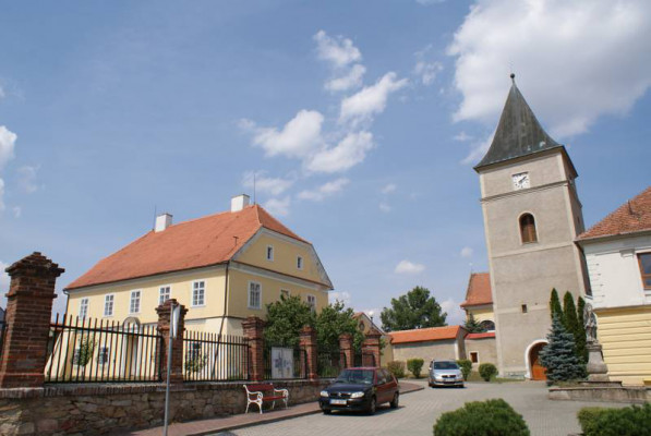 kostel Všech svatých Mohelno