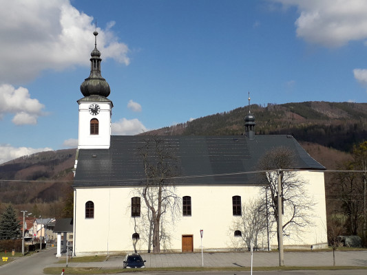 Kostel sv. Jana Nepomuckého / Autor fotografie: Judita Foldynová