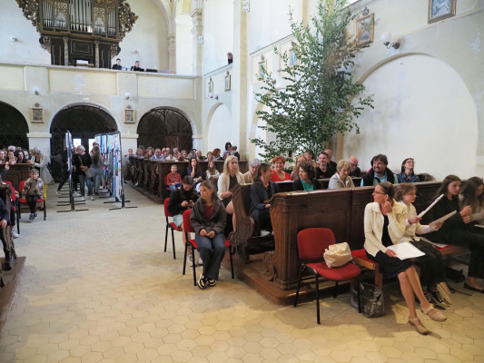 Kralovice, kostel sv. Petra a Pavla