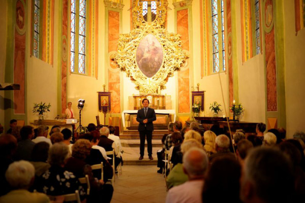 Úvodní slovo starosty - minulost a osudy kostela