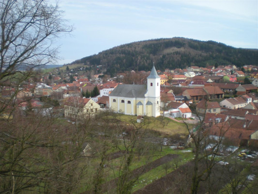 Černá Hora, kostel sv. Vavřince