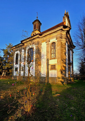 Kostel z boční strany  / Autor fotografie: Mgr. Pavel Pazdera 