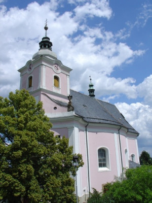 Slatinice, kostel Nanebevzetí Panny Marie / Slatinice, kostel Nanebevzetí Panny Marie