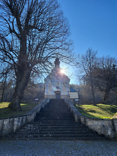 Provodov, kostel Panny Marie Sněžné, Malenisko