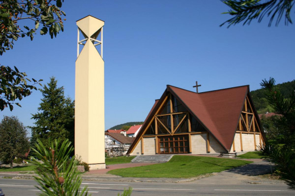 Horní Lideč, kostel sv. Václava / Horní Lideč, kostel sv. Václava