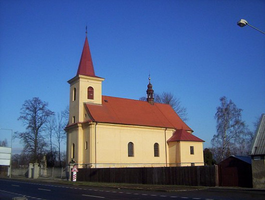 Olomouc-Nové Sady, kostel sv. Filipa a Jakuba / Olomouc-Nové Sady, kostel sv. Filipa a Jakuba