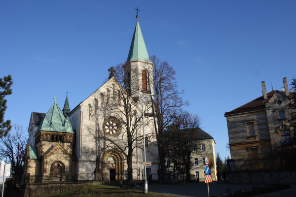 Praha-Čakovice, kostel sv. Remigia na web.jpg / Autor fotografie: Anna Steinová