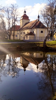 Kostel sv. Václava ve Dnešicích / Autor fotografie: Andrea Kodýdková