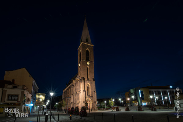 Kralupy nad Vltavou, kostel Nanebevzetí Panny Mari