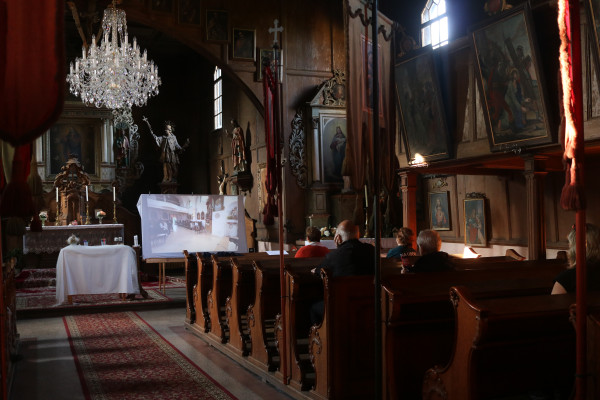 Liberk, kostel sv. Petra a Pavla