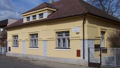 Sborový dům ČCE Heřmanův Městec / Autor fotografie: mapy.cz