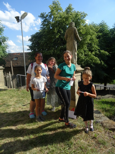 Jeníkov, kostel sv. Petra a Pavla