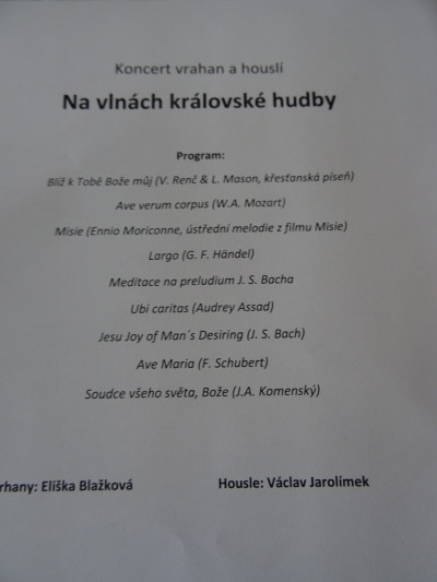 Jeníkov, kostel sv. Petra a Pavla