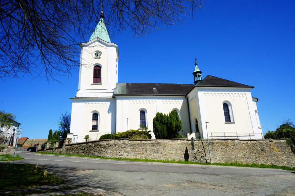 kostel sv. Petra a Pavla