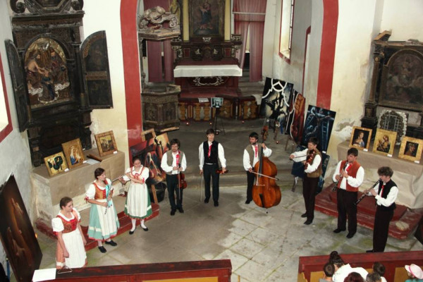 Noc kostelů 2016 / Koncert Chrlis - lidový soubor