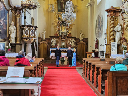 Dolní Kalná, kostel Navštívení Panny Marie a sv. Václava