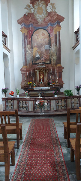Oltář  / Autor fotografie: Mgr. Kateřina Naučová 