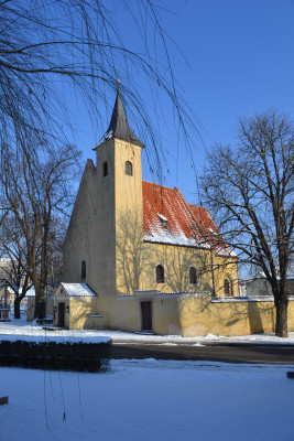 kostel Všech svatých - zima  - pohled od  MÚ / Petra Siganová