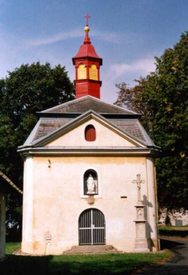 Kaple sv. Salvatora / Kapli dal vystavět r. 1769 Karel hrabě Orlík jako poděkování za uzdravení