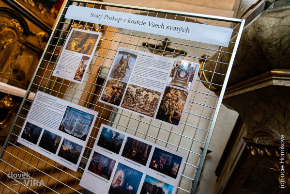 Výstava věnovaná dějinám kolegiátní kapituly / Autor fotografie: Lucie Hornikova - Člověk a víra