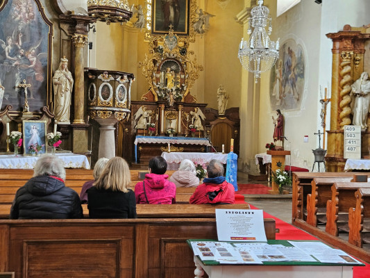 Dolní Kalná, kostel Navštívení Panny Marie a sv. Václava