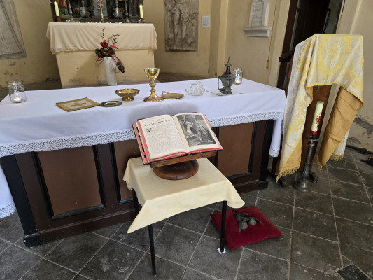 Třebenice-Medvědice, kostel sv. Kateřiny