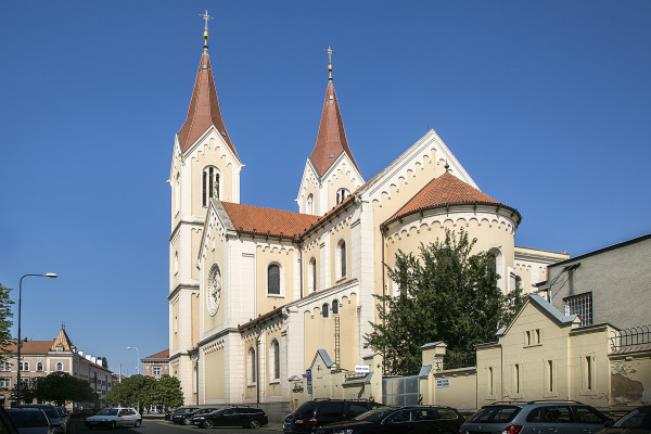 Plzeň-Bory, kostel sv. Jana Nepomuckého