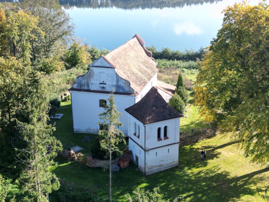 Západní pohled / Pohled na kostel ze západu / Autor fotografie: Spolek přátel Borovska