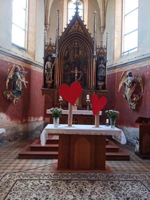 Ovčáry, kostel sv. Jakuba Staršího