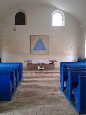 Husův sbor Církve československé husitské v Uhlířs / Interiér