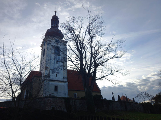 Kostel Nanebevzetí Panny Marie v Týnci / Autor fotografie: Zlata Čajanová