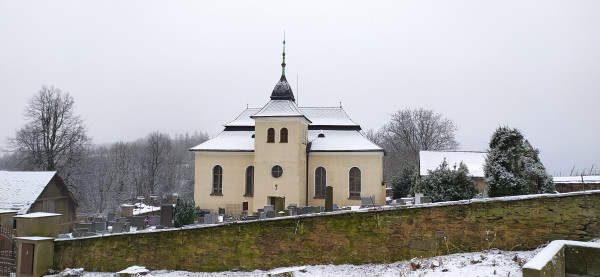 Veselí / Kostel v zimě